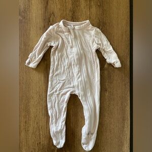 Kyte baby zippered footie blush